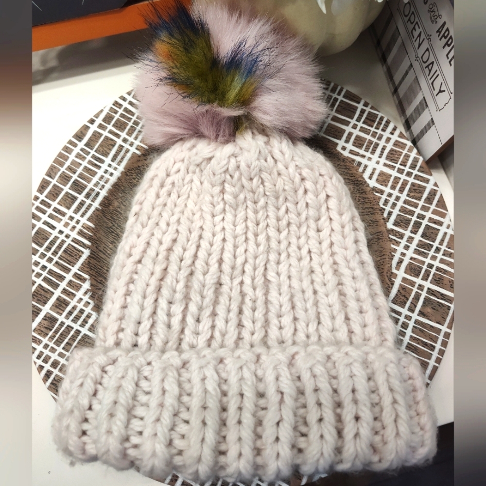 ☃️ EUC Norla Canada Alpaca Wool Blend Chunky Knit Pom Pom Beanie, Pink, OSFA